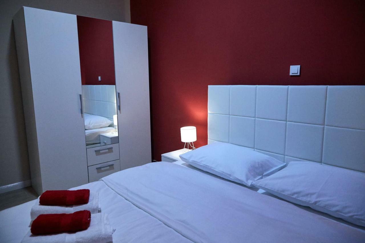 Apartamento Station Osijek Exterior foto